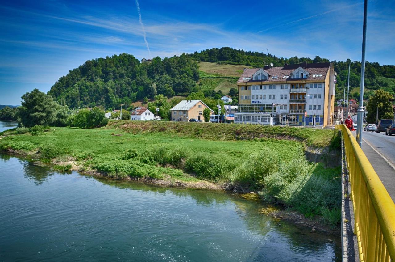Motel New Sanatron Bosanski Novi Extérieur photo