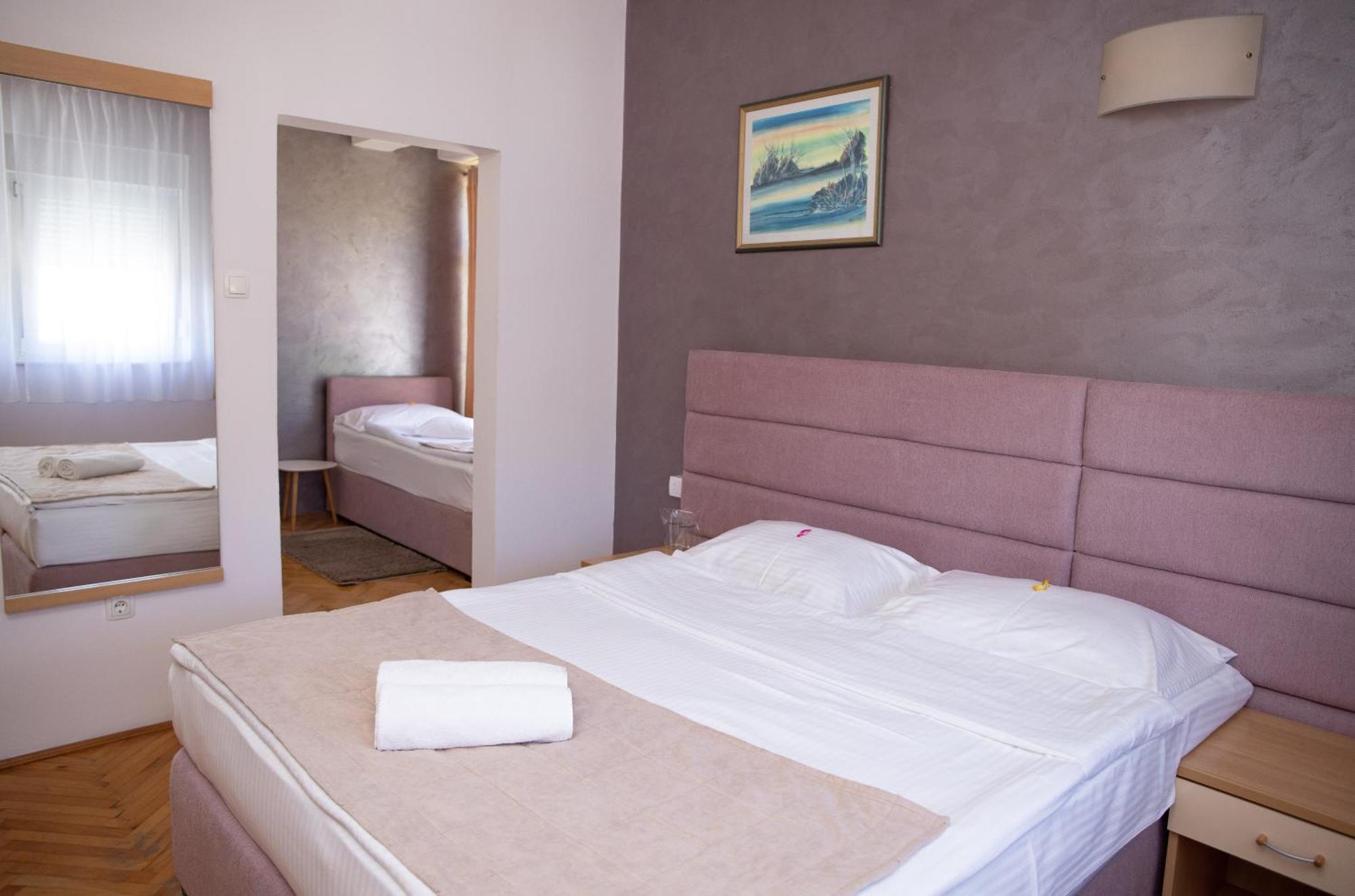 Motel New Sanatron Bosanski Novi Extérieur photo