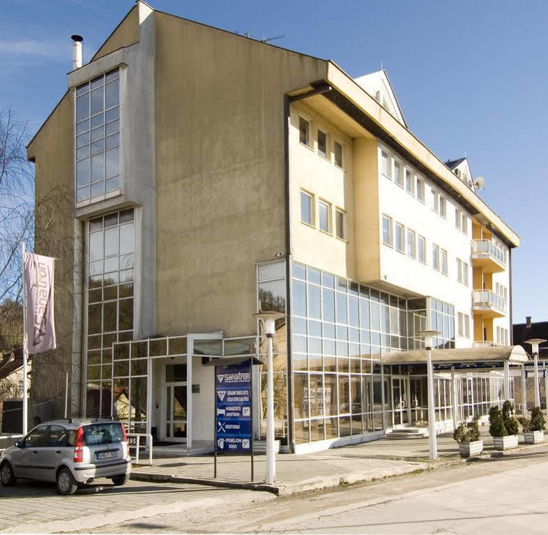 Motel New Sanatron Bosanski Novi Extérieur photo